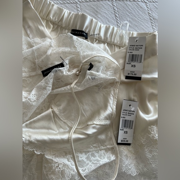 NWT JOSIE NATORI SLEEK LACE PJ SET - Picture 8 of 10